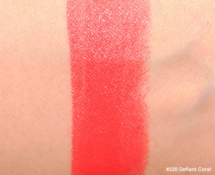 ESTEE LAUDER Pure Color Envy Sculpting Lipstick #320 Defiant Coral 3.5g ลิปสติกเนื้อนุ่มผสมไข่มุก สีสวยคมชัดให้ริมฝีปากคงความชุ่มชื้นได้อย่างยาวนาน